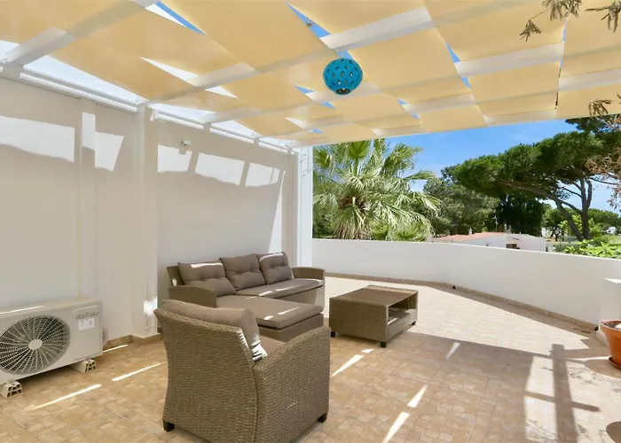 Villa Fig Villa- Cleverdetails, Sleep 8, Pool, Children Playground, Ténis Court *