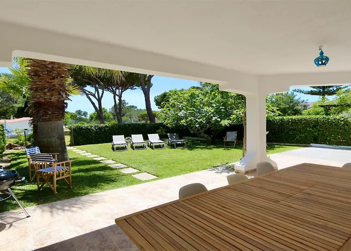 Fig Villa- Cleverdetails, Sleep 8, Pool, Children Playground, Ténis Court Villa *