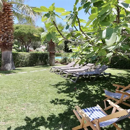 Fig Villa- Cleverdetails, Sleep 8, Pool, Children Playground, Tenis Court Villa