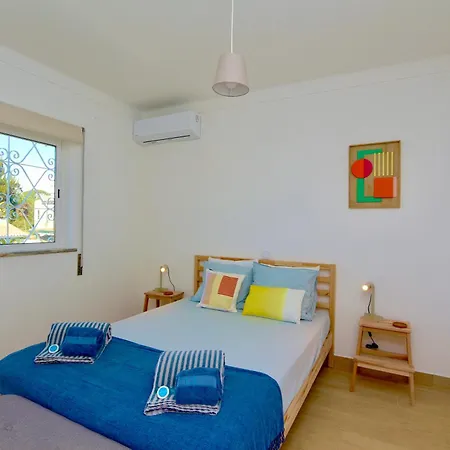 Fig Villa- Cleverdetails, Sleep 8, Pool, Children Playground, Tenis Court * ヴィラモウラ