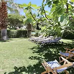 Fig Villa- Cleverdetails, Sleep 8, Pool, Children Playground, Tenis Court Villa